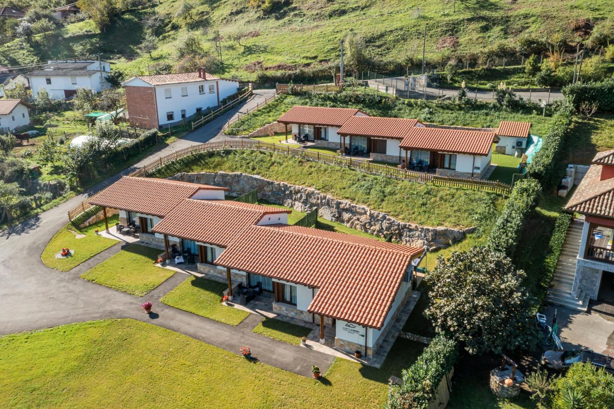 Apartamentos Cuetumerin Onís Exteriér fotografie